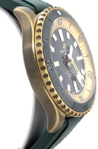 Breitling Superocean N17375201L1S1 42mm Bronze Green 2