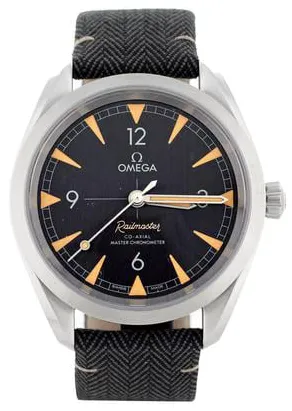 Omega Seamaster Railmaster O22012402001001 40mm Stainless steel Black