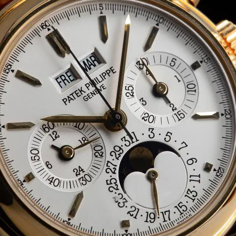 Patek Philippe Perpetual Calendar Chronograph 3970 36mm Yellow gold Silver 2