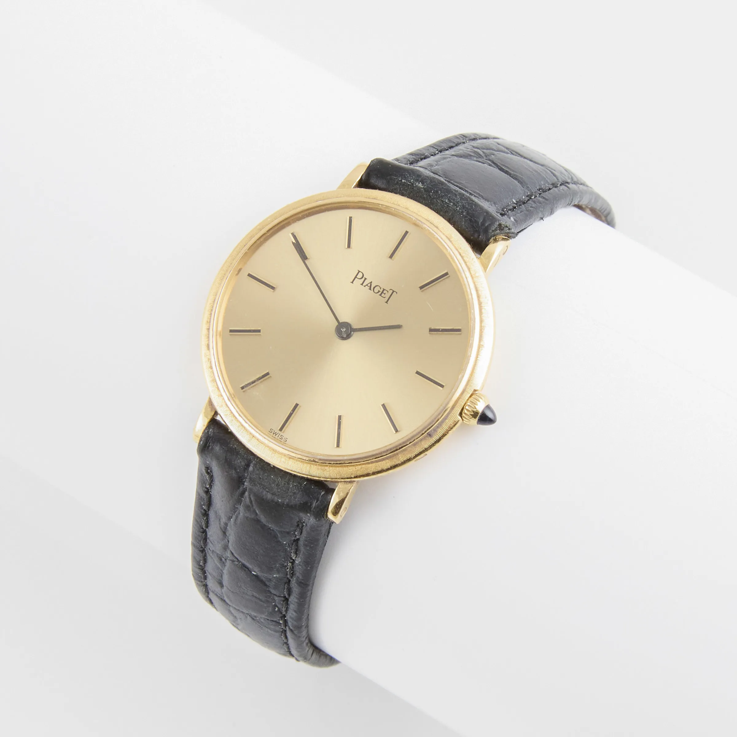 Piaget 9014 27mm Yellow gold