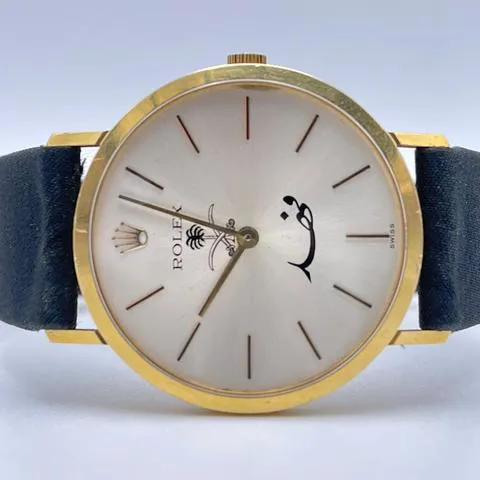 Rolex Cellini 4112 32mm Yellow gold Silver