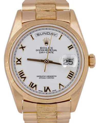 Rolex Day-Date 36 18248 36mm Yellow gold White