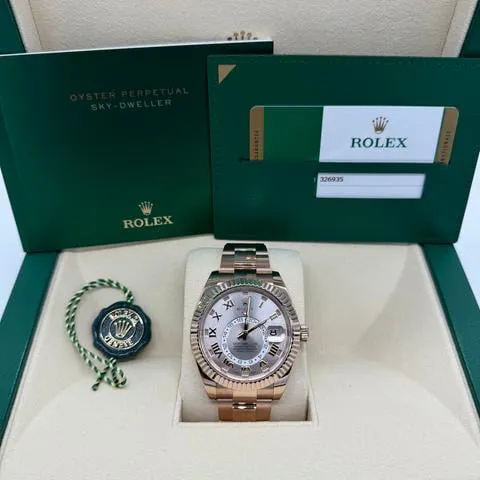 Rolex Sky-Dweller 326935 42mm Rose gold Pink