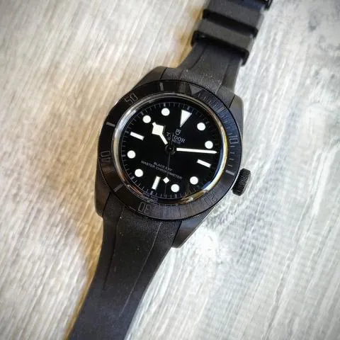 Tudor Black Bay 79210CNU 41mm Ceramic Black 2