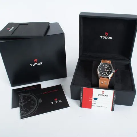 Tudor Ranger 79910-0002 41mm Steel Black 6