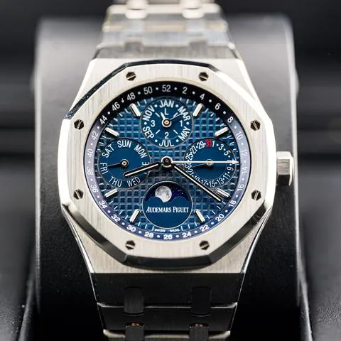 Audemars Piguet Royal Oak Perpetual Calendar 26574ST.OO.1220ST.02 41mm Stainless steel Blue