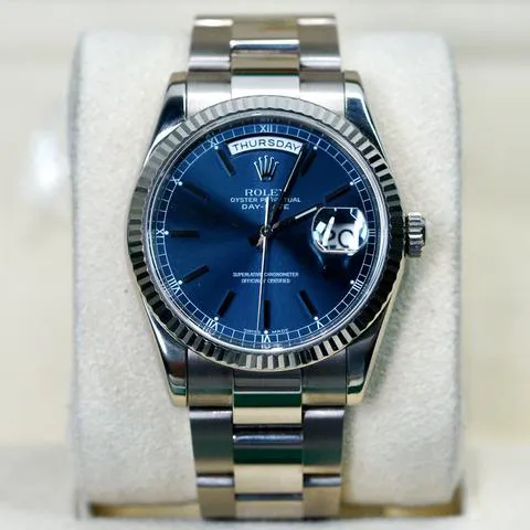 Rolex Day-Date 36 118239 36mm White gold Blue