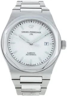 Girard-Perregaux Laureato 81000-11-131-11A Stainless steel Silver