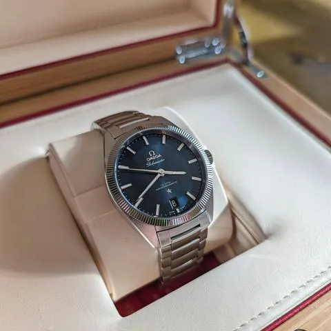 Omega Globemaster 130.30.39.21.03.001 39mm Stainless steel Blue