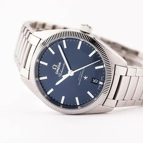 Omega Globemaster 130.30.39.21.03.001 39mm Stainless steel Blue