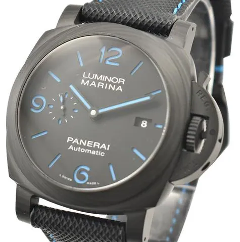 Panerai Luminor GMT Automatic PAM 01661 44mm Carbon fiber Black 1