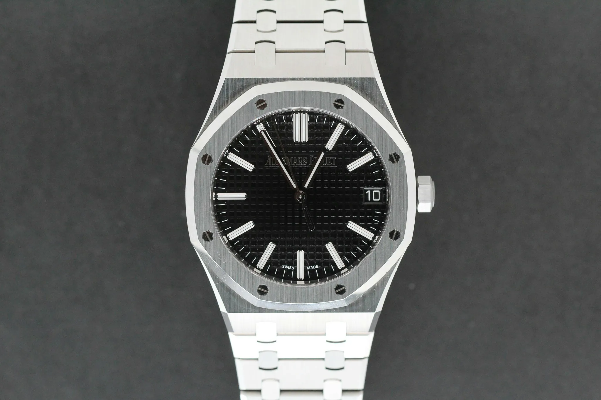 Audemars Piguet Royal Oak 15510ST.OO.1320ST.07 41mm Stainless steel Black