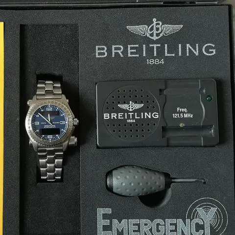 Breitling Emergency E56121 1.625mm Titanium Blue