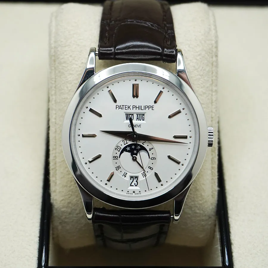 Patek Philippe Annual Calendar 5396G 38.5mm White gold Ivory