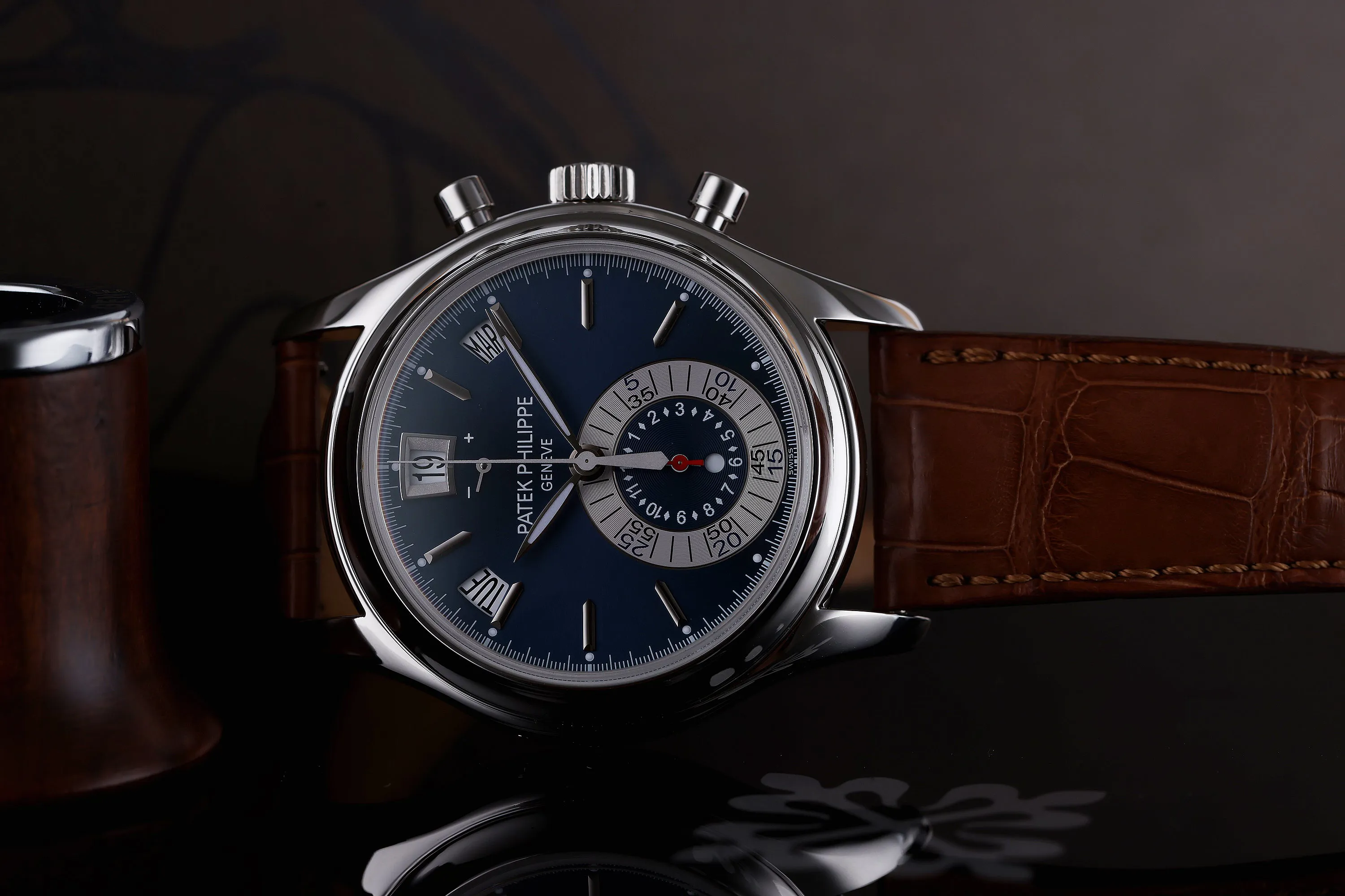 Patek Philippe Annual Calendar Chronograph 5960P-015 40mm Platinum Blue 1