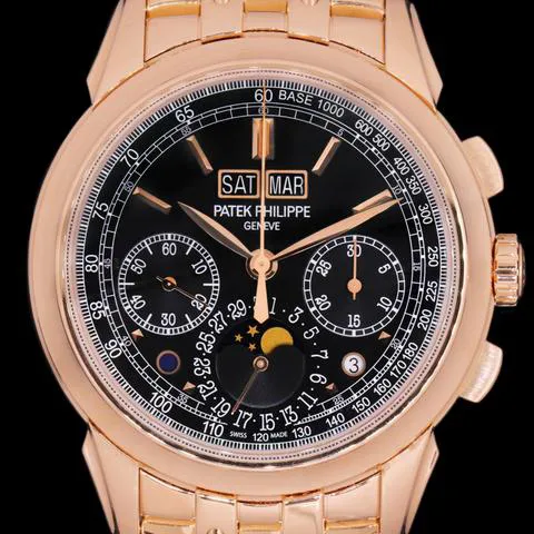 Patek Philippe Perpetual Calendar Chronograph 5270/1R-001 41mm Rose gold Black