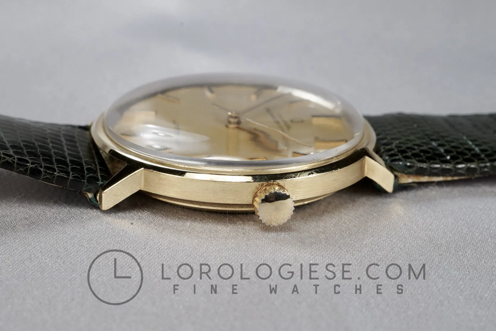 Universal Genève Polerouter 169111 34.5mm Yellow gold 11