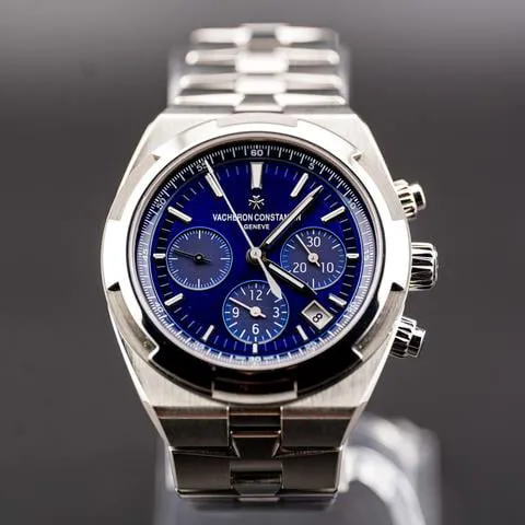 Vacheron Constantin Overseas Chronograph 5500V/110A-B148 42.5mm Stainless steel Blue