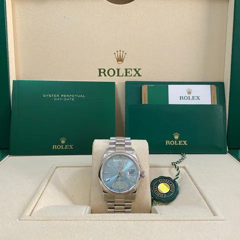 Rolex Day-Date 36 118206 36mm Platinum Blue 15