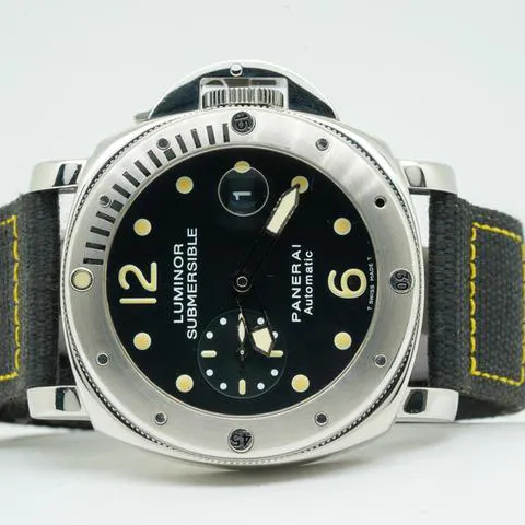 Panerai Submersible PAM 00024 44mm Stainless steel Black 2