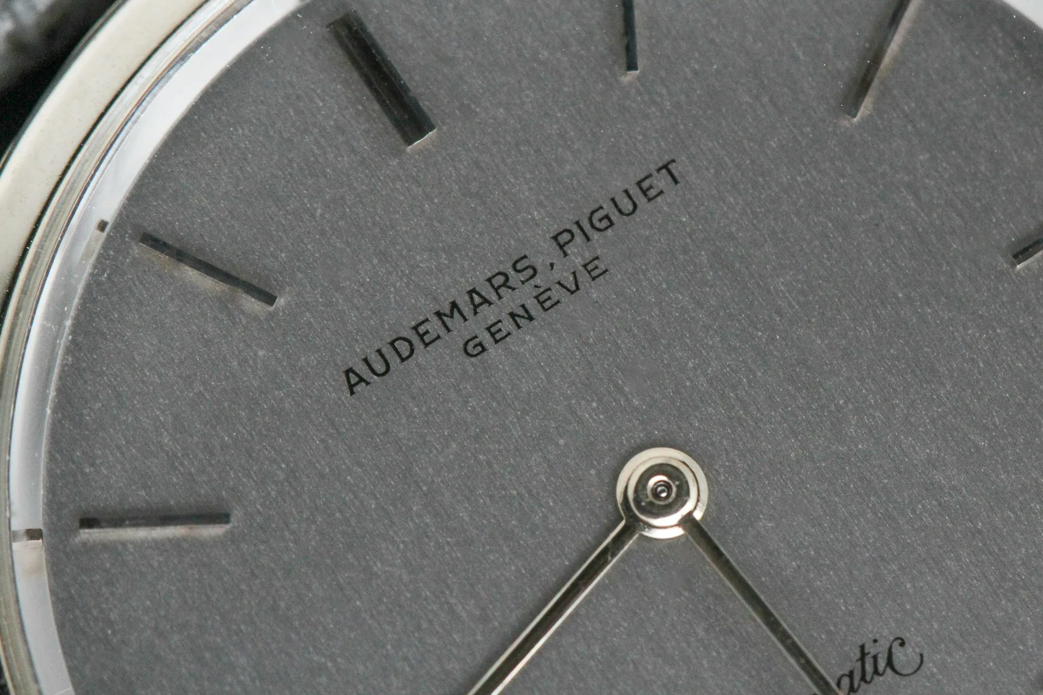 Audemars Piguet 5273 34mm White gold Gray 4