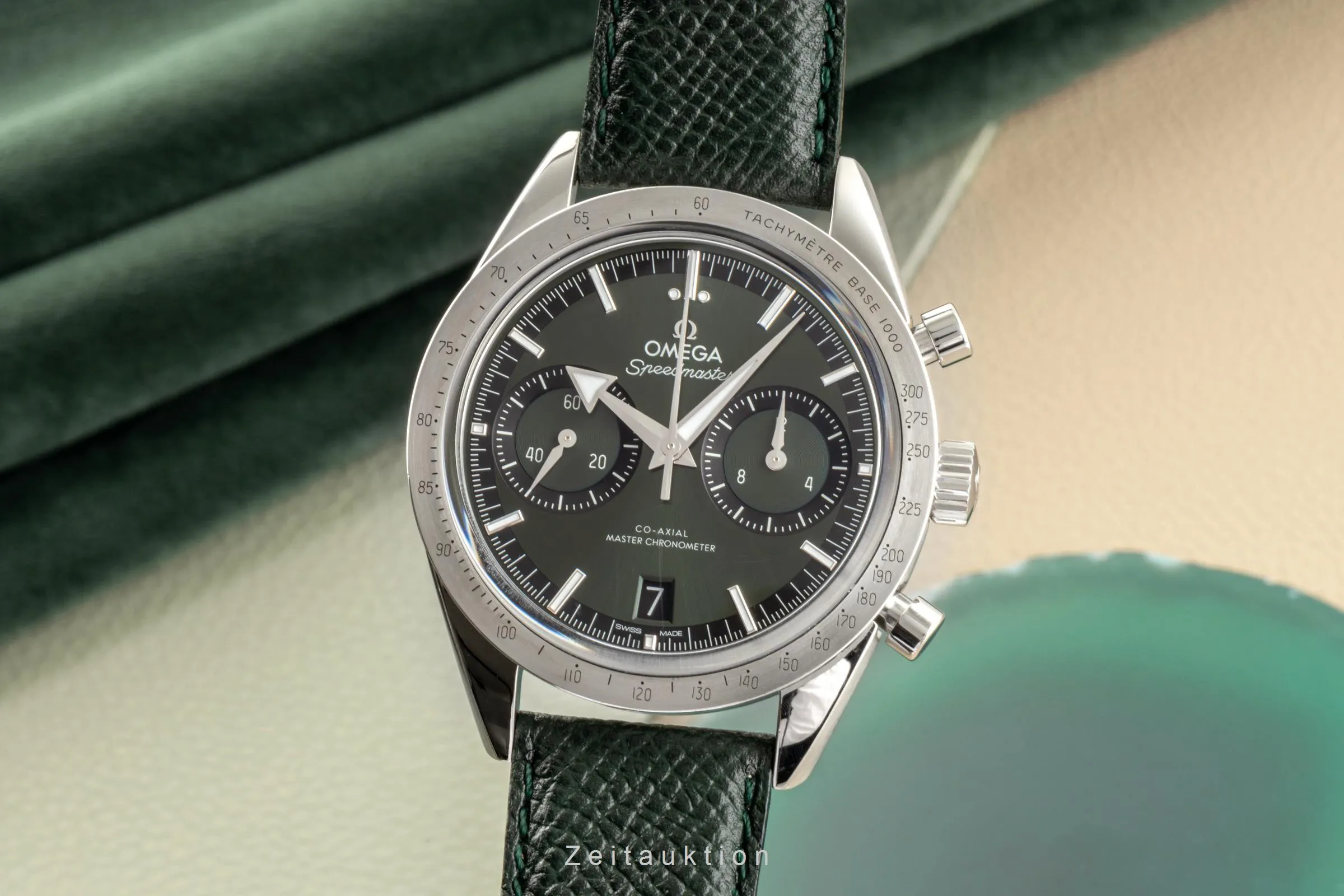 Omega Speedmaster 332.12.41.51.10.001 40.5mm Steel Green