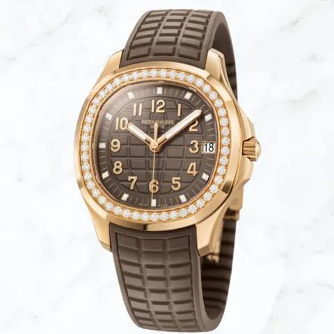 Patek Philippe Aquanaut 5268/200R-010 39mm Rose gold Brown 1