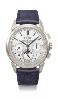 Patek Philippe Perpetual Calendar Chronograph 5270G-001 White gold Silver