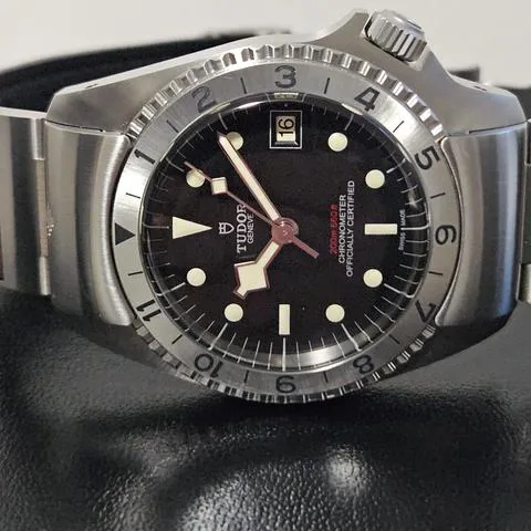 Tudor Black Bay 70150 42mm Stainless steel Black 6