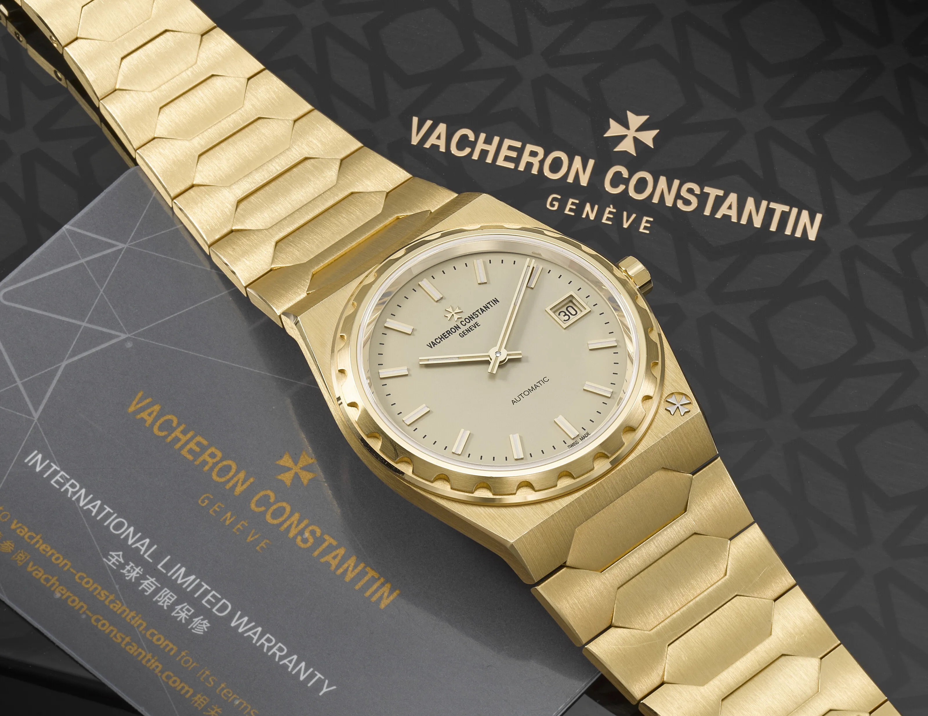 Vacheron Constantin Historiques 222 4200H/222J 37mm Yellow gold Champagne 2