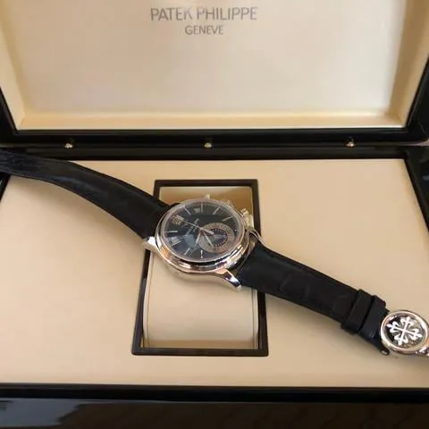 Patek Philippe Annual Calendar Chronograph 5960P-015 40.5mm Platinum Blue