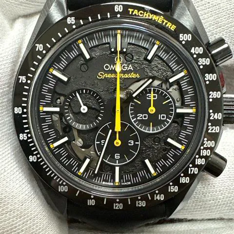 Omega Speedmaster Moon watch 311.92.44.30.01.001 44.25mm Carbon Black