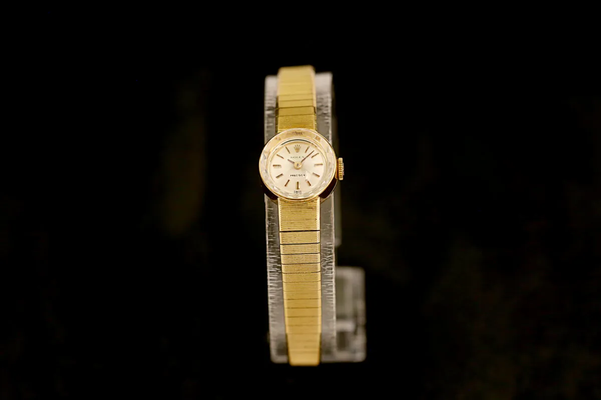 Rolex Precision 15mm Yellow gold