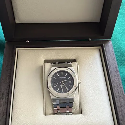 Audemars Piguet Royal Oak 15300ST.OO.1220ST.02 39mm Stainless steel Blue 1