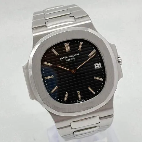 Patek Philippe Nautilus 3700/1 40mm Stainless steel Blue 3