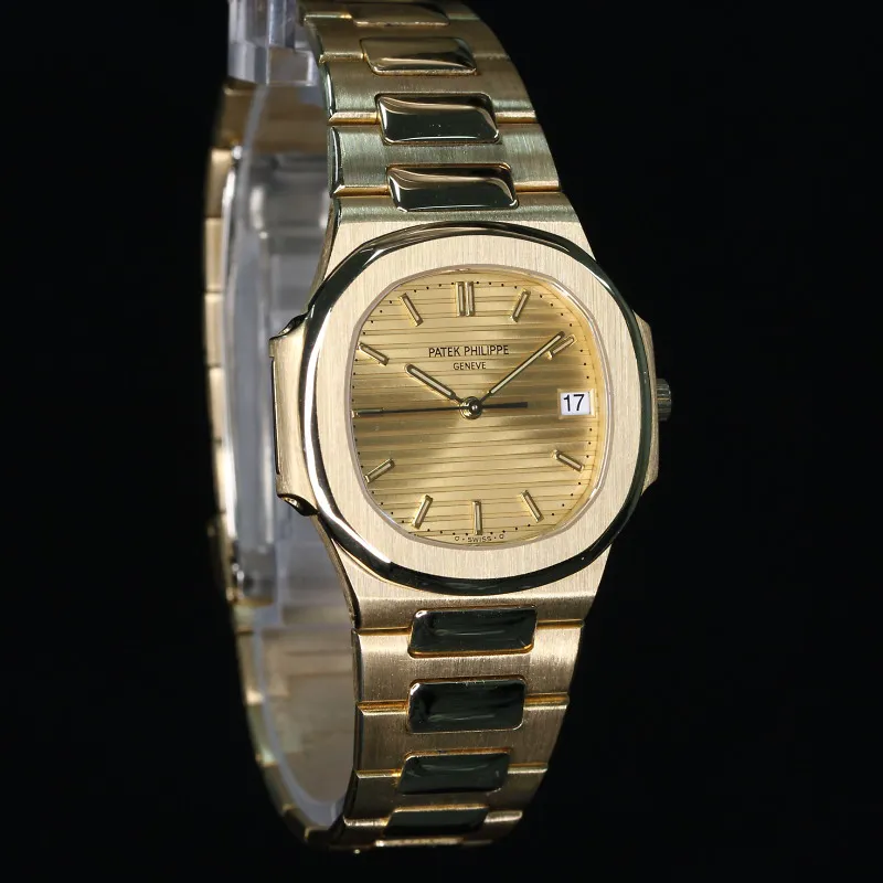 Patek Philippe Nautilus 3900/1 33mm Yellow gold Blue 1