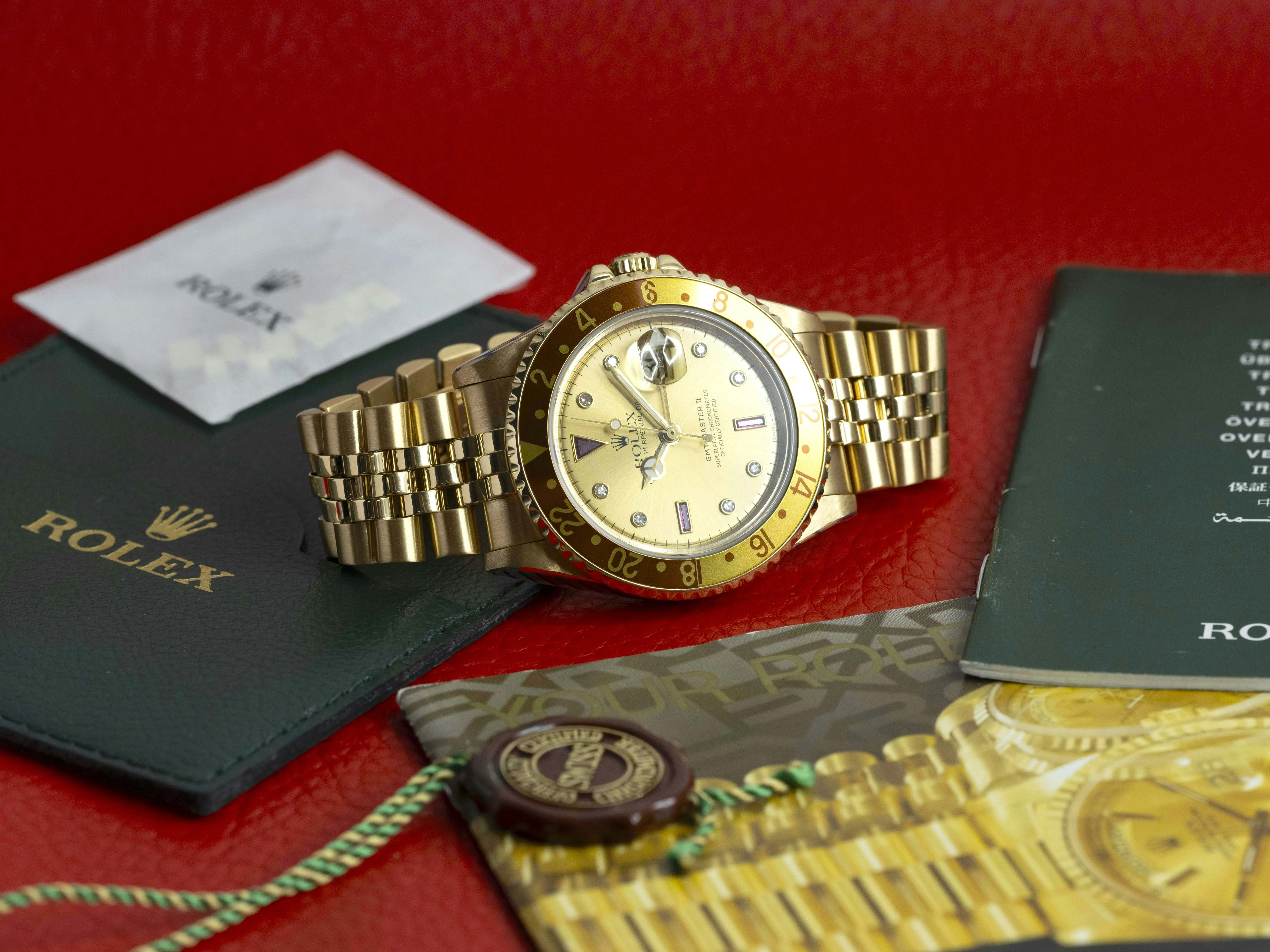 Rolex GMT-Master II 16718 40mm Yellow gold Gold 20