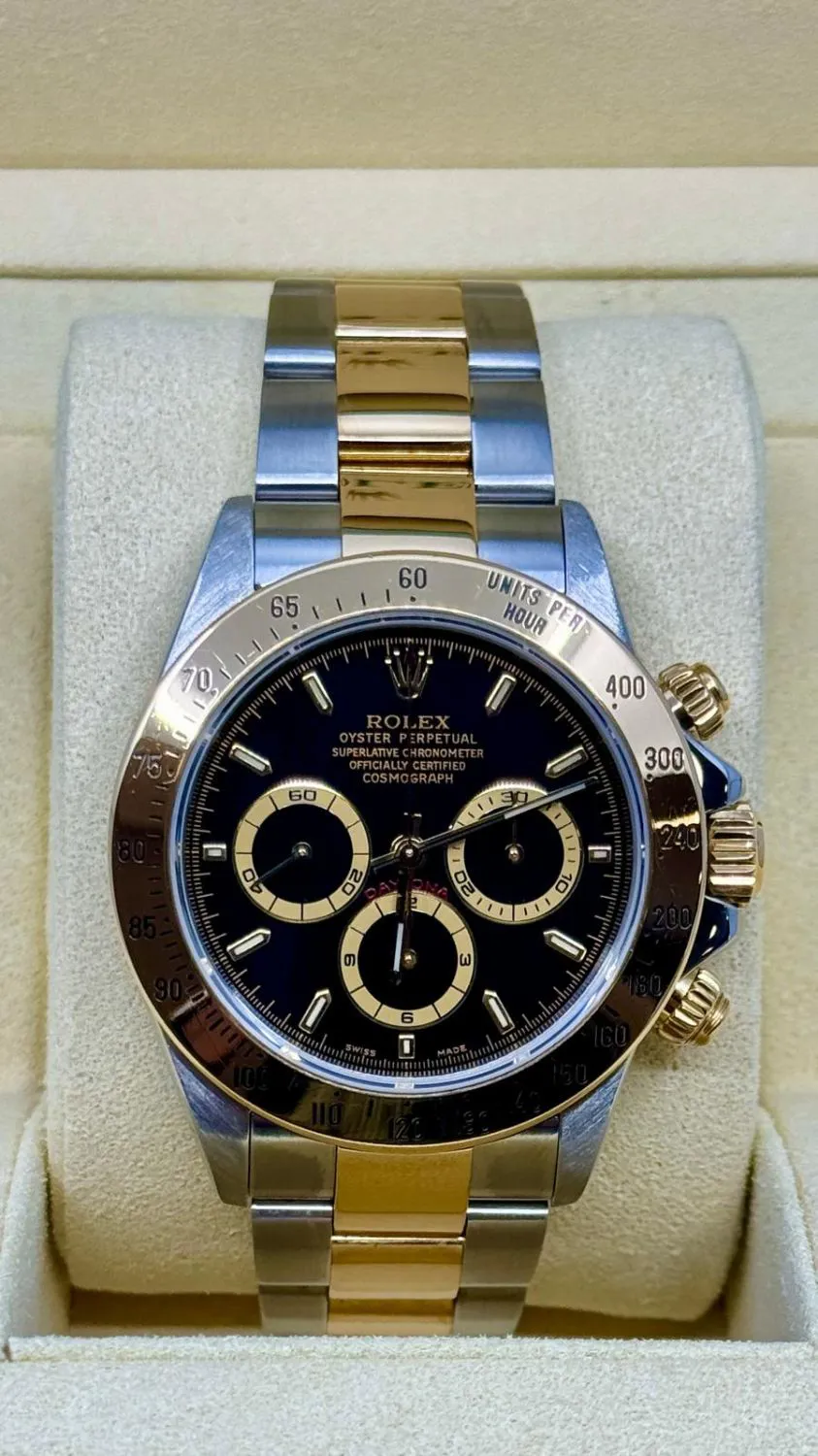 Rolex Daytona 16523 40mm Yellow gold and stainless steel Black