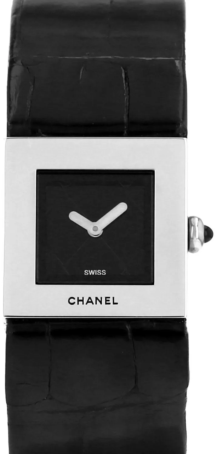 Chanel Matelassé 19mm Stainless steel Black