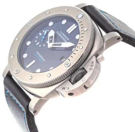 Panerai Submersible PAM 00692 47mm Titanium Blue 1