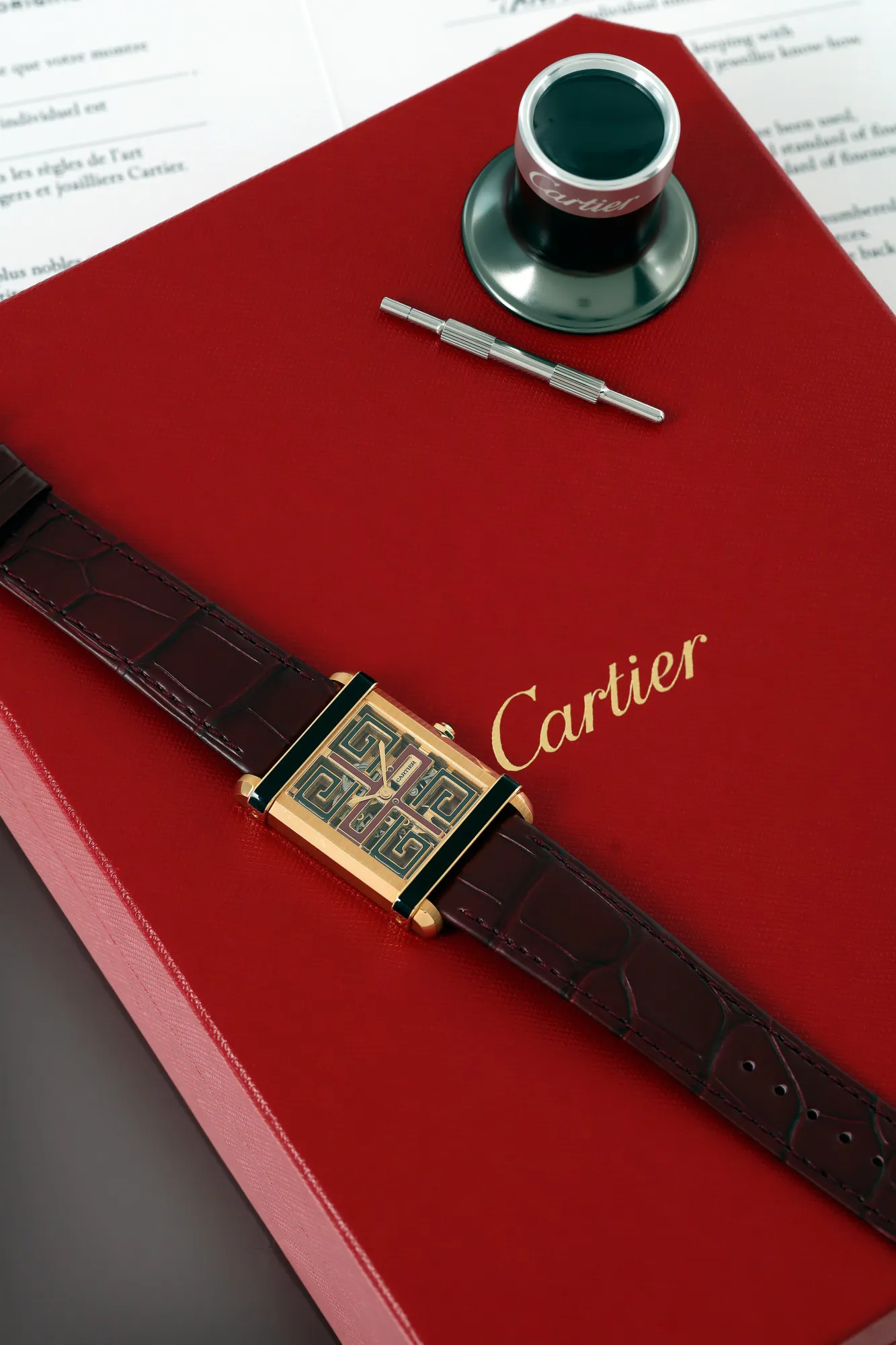 Cartier Privé Tank Chinoise 4389 29mm Yellow gold Skeletonized 5