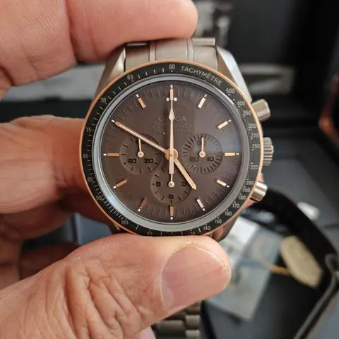 Omega Speedmaster Moon watch 311.62.42.30.06.001 42mm Titanium Grey 7