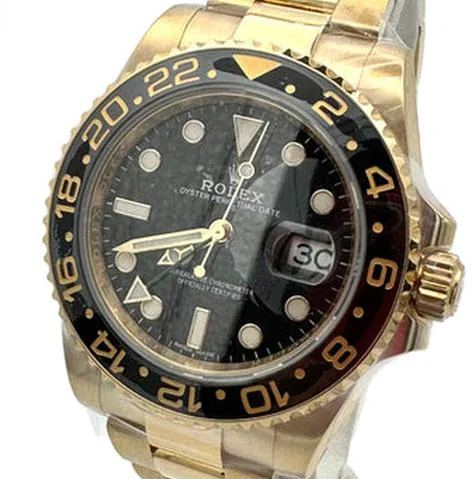 Rolex GMT-Master II 116718 40mm Yellow gold Black 2