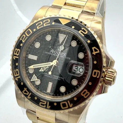 Rolex GMT-Master II 116718 40mm Yellow gold Black 3