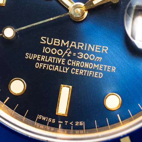 Rolex Submariner 16618 40mm Yellow gold Blue 4
