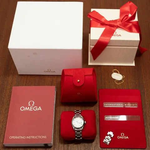 Omega Aqua Terra 231.10.30.61.02.001 30mm Stainless steel Silver 8