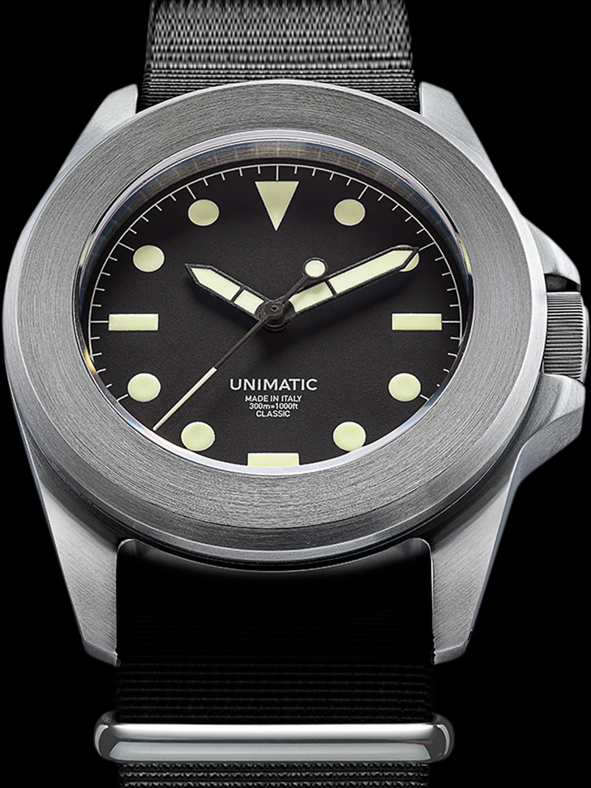 Unimatic Modello Quattro UC4 40mm Stainless steel Black 2