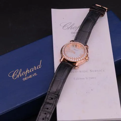 Chopard Happy Sport 274189-5005 30mm Rose gold Mother-of-pearl 1