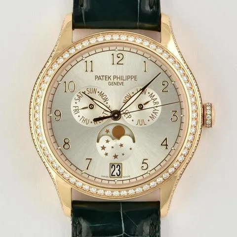 Patek Philippe Annual Calendar 4947R-001 35mm Rose gold Silver