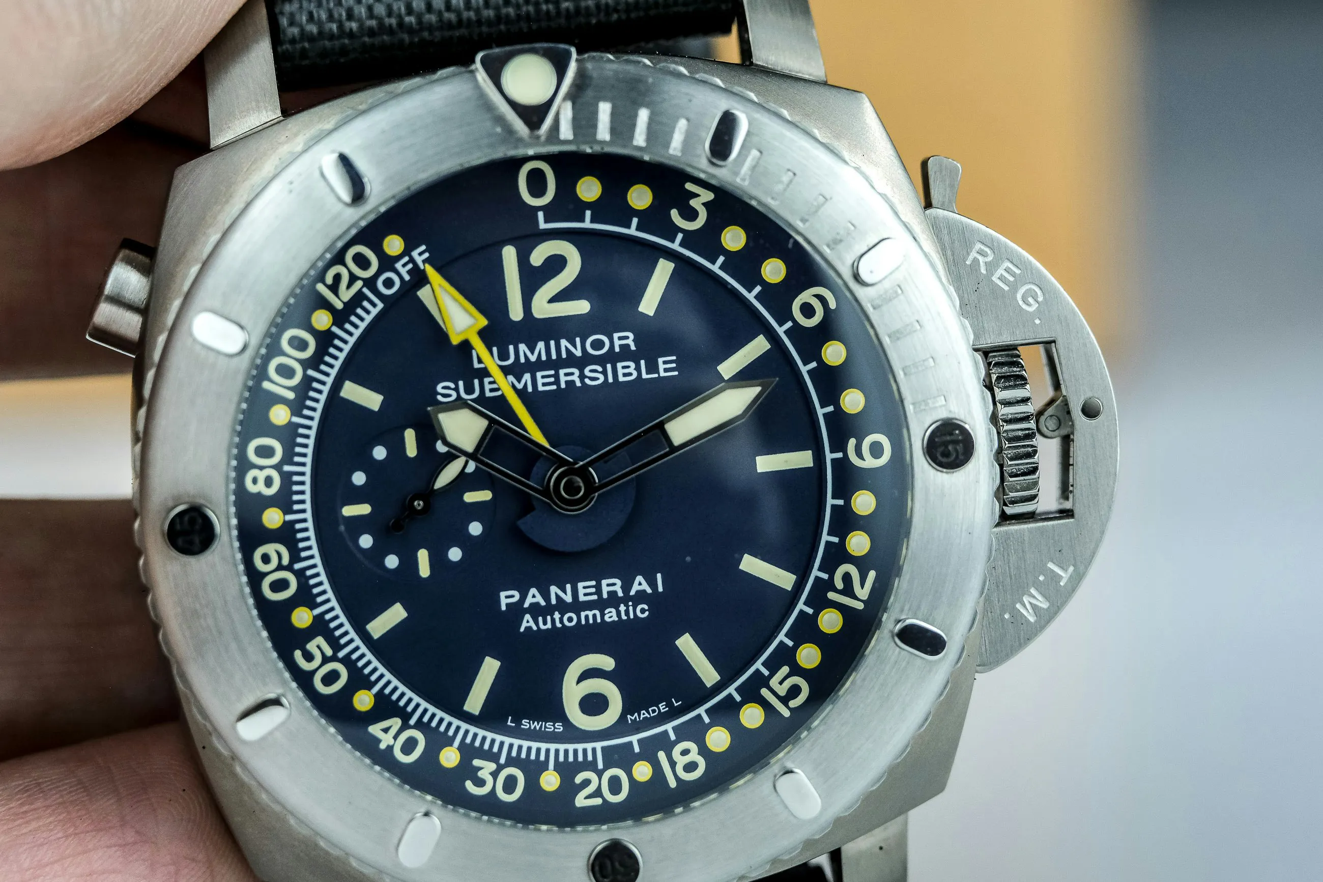 Panerai Submersible PAM 00307 47mm Titanium Black 14